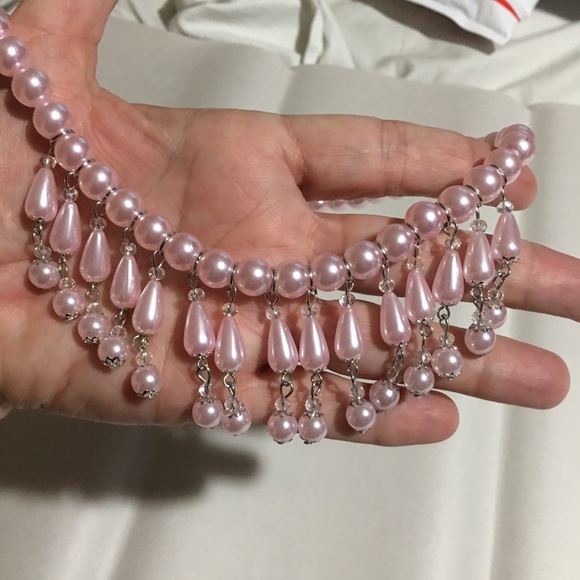 Pink pearl necklace - Picture 2 of 3